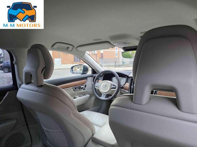 VOLVO V90 D4 AWD Geartronic Momentum