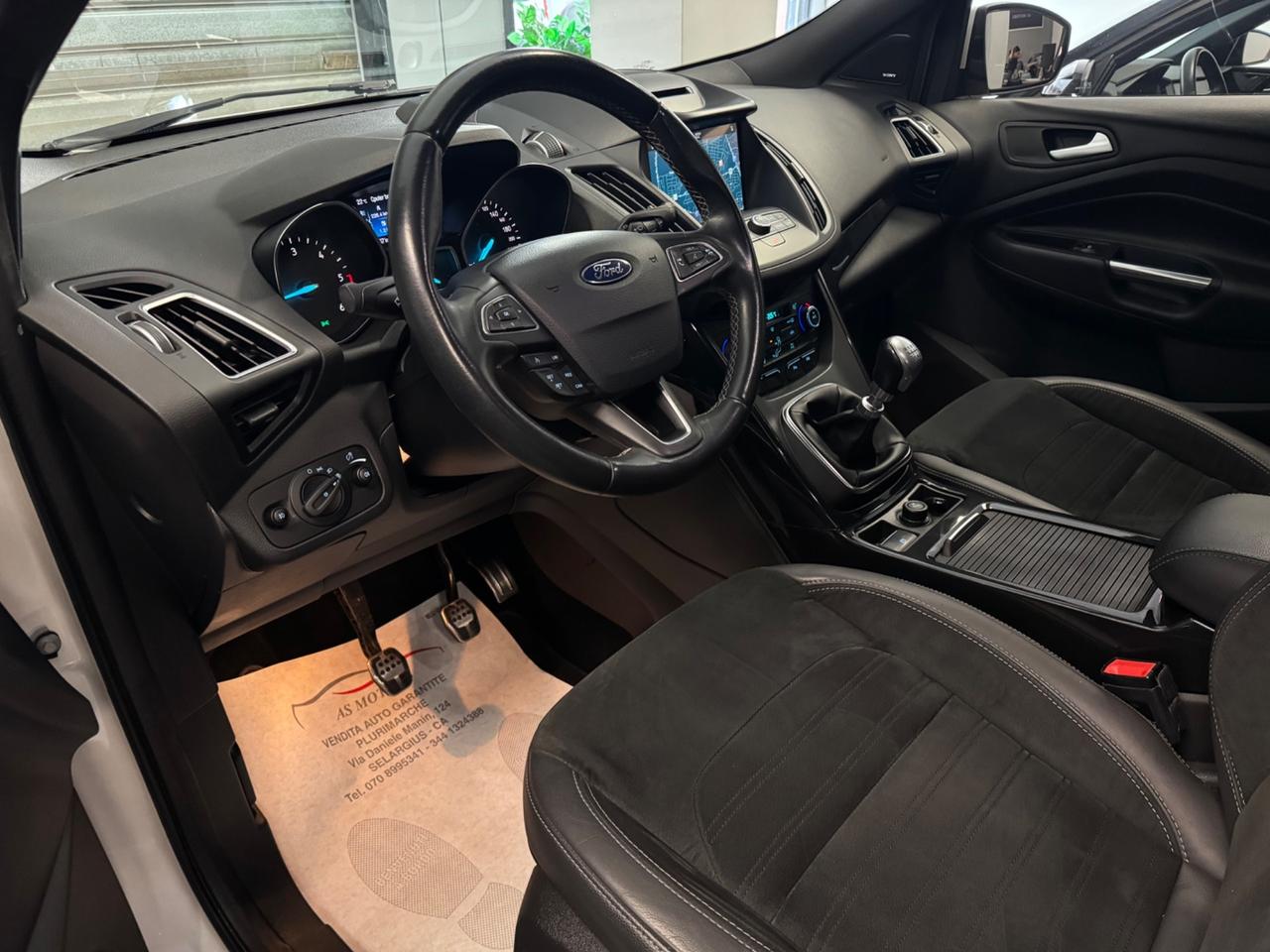 Ford Kuga 1.5 TDCI 120 CV ST-Line Finanziabile
