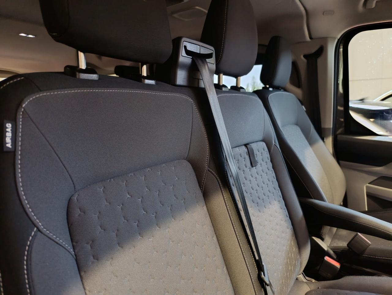 FORD Transit Custom V710 320 2.0 ecoblue 150cv combi M1 Titanium L2H1