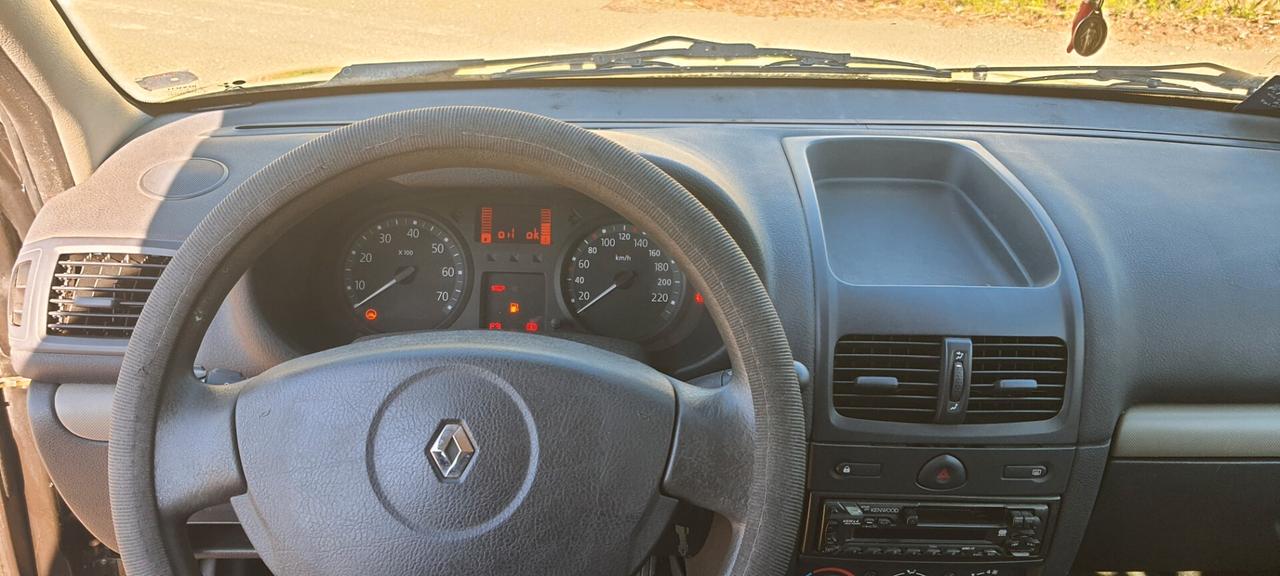 Renault Clio 1.2 5 Porte Km.145.700 Ottime condizioni