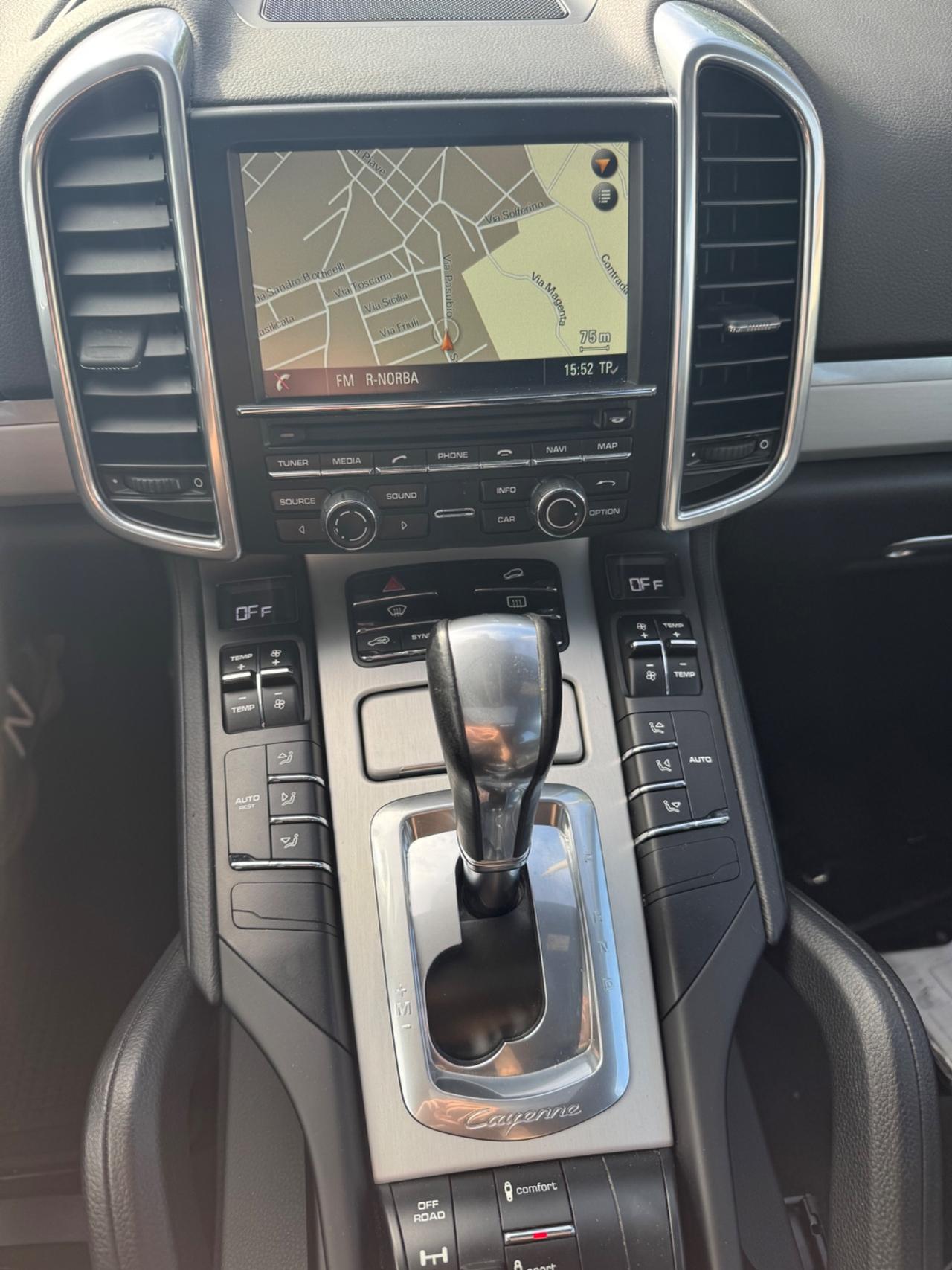 Porsche Cayenne 3.0 Diesel Platinum Edition
