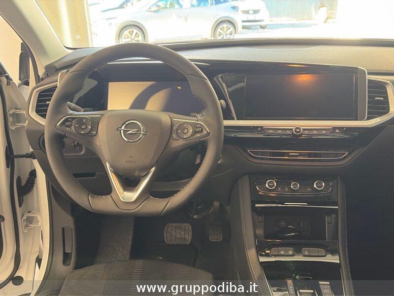 Opel Grandland I 2022 1.2 GS s&s 130cv at8