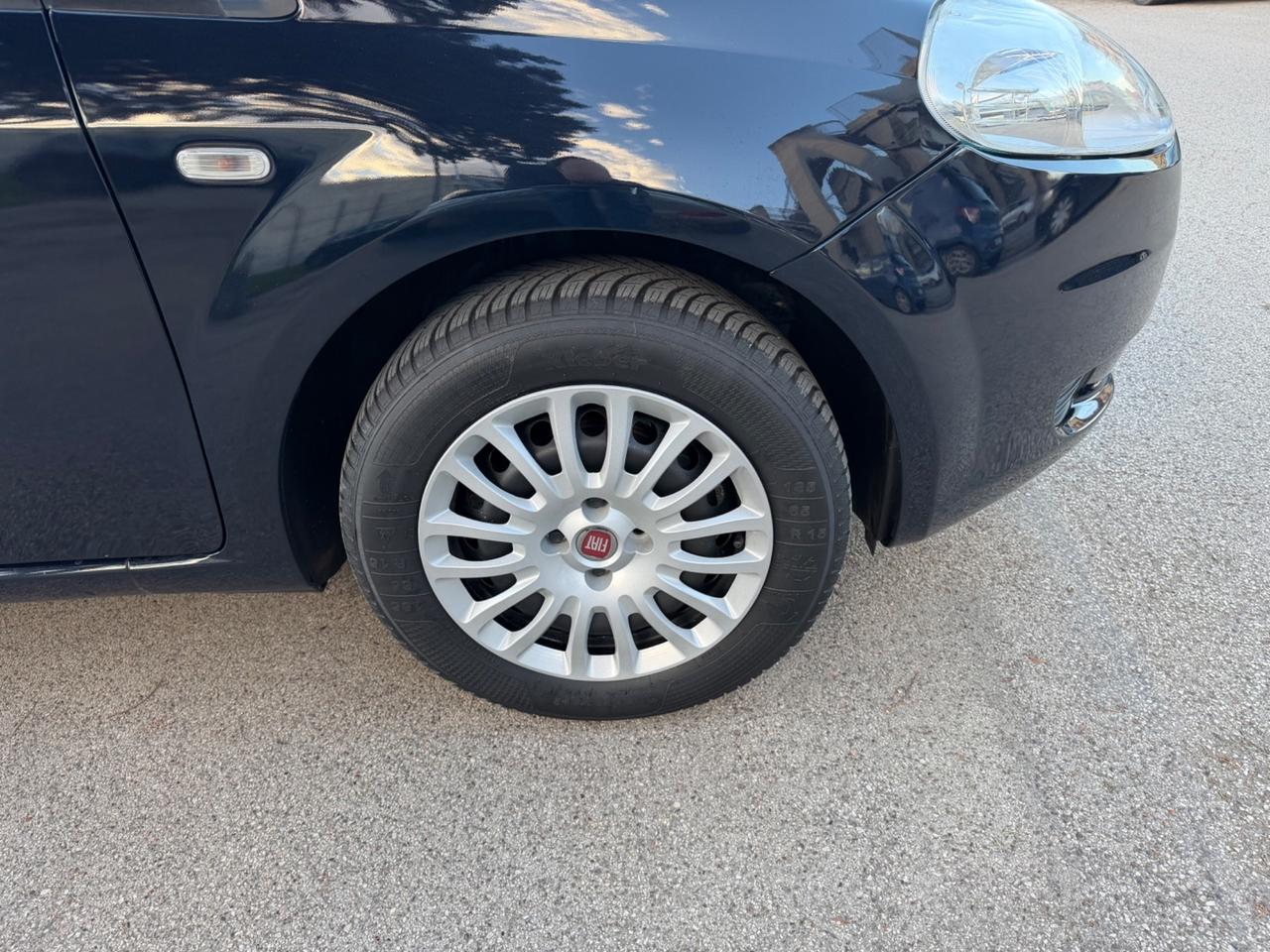 Fiat Grande Punto 1.2 benzina 69 cv 2012