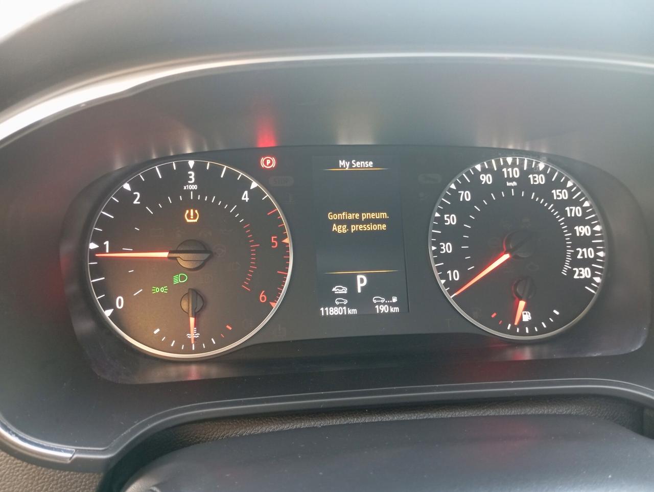 Renault Megane Mégane Sporter Blue dCi 115 CV EDC Techno