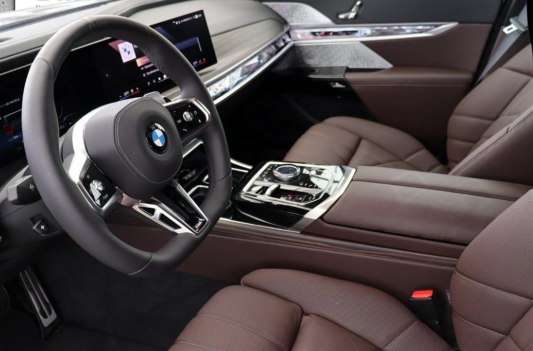 Bmw 740d xDrive Msport Pro - Tetto panoramico