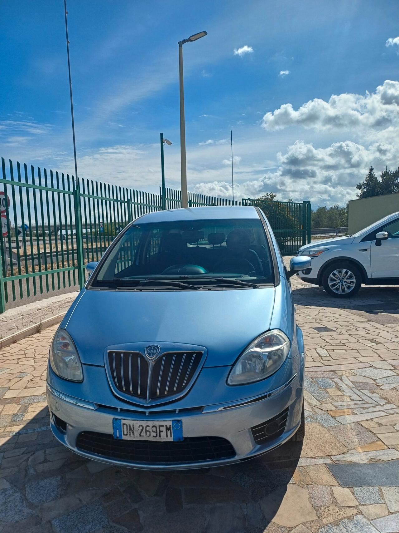 Lancia MUSA 1.3 Multijet 16V 90 CV Oro Plus