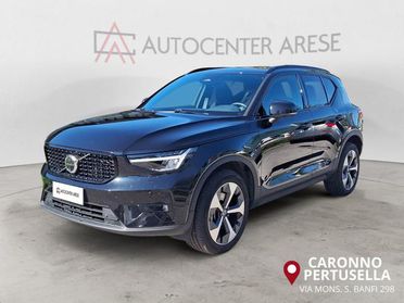 VOLVO XC40 B3 automatico Ultimate Dark