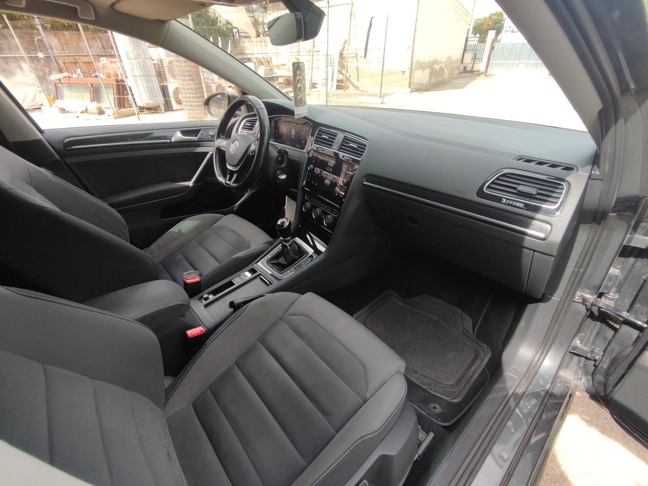 Volkswagen Golf 2.0 TDI 5p. Executive BlueMotion Technology