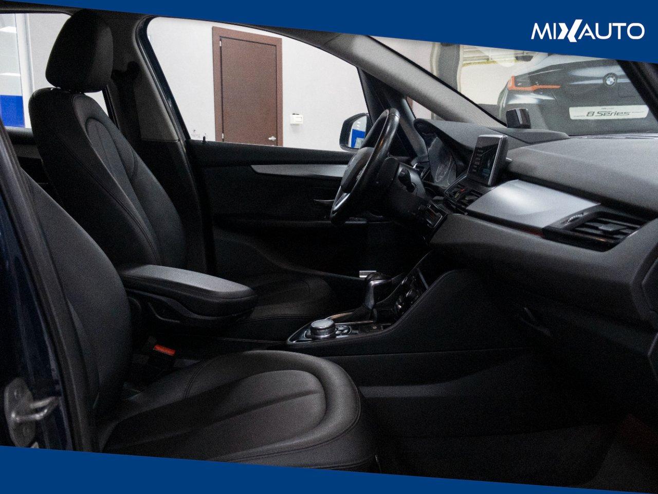 BMW 218 d Active Tourer Luxury Auto