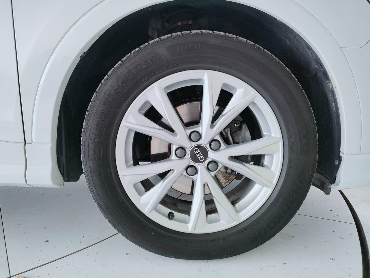 AUDI Q3 I 2019 Sportback - Q3 Sportback 35 2.0 tdi S line edition s-tronic