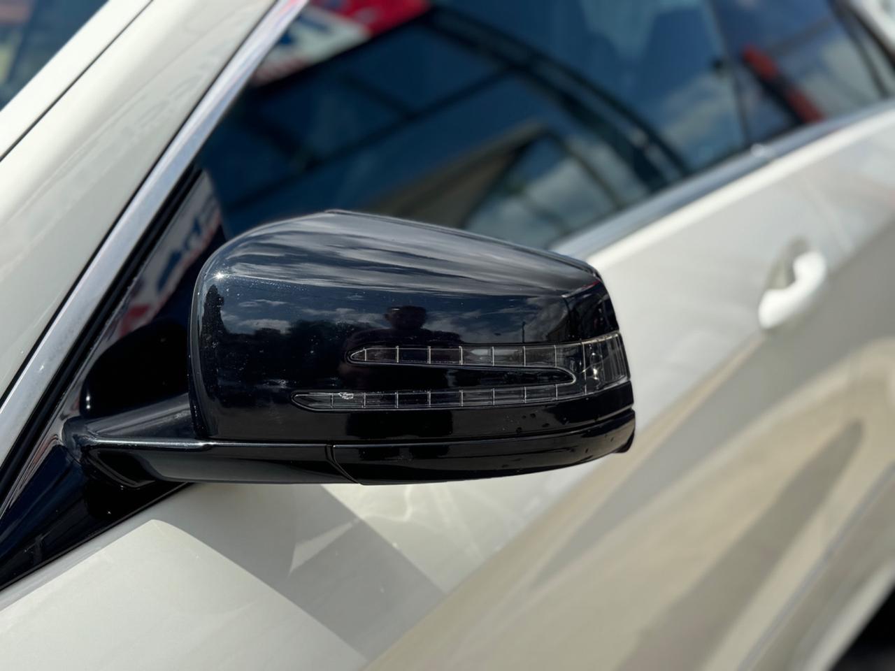 MERCEDES CLASSE E 250D 204 CV AMG FULL MANUALE
