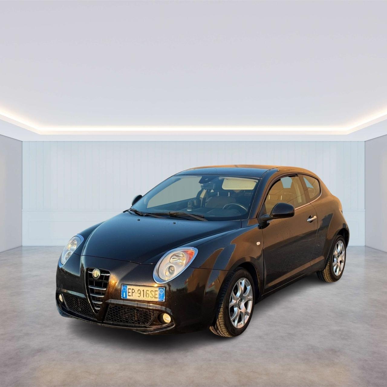 Alfa Romeo MiTo 1.3 JTDm-2 95 CV S&S Distinctive Sport Pack