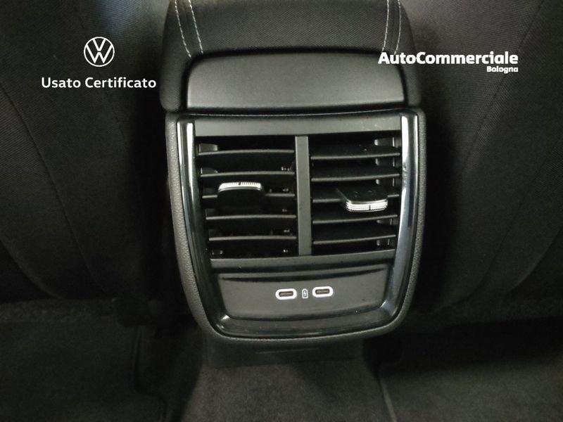 Skoda Kamiq 1.0 TSI 110 CV DSG Ambition