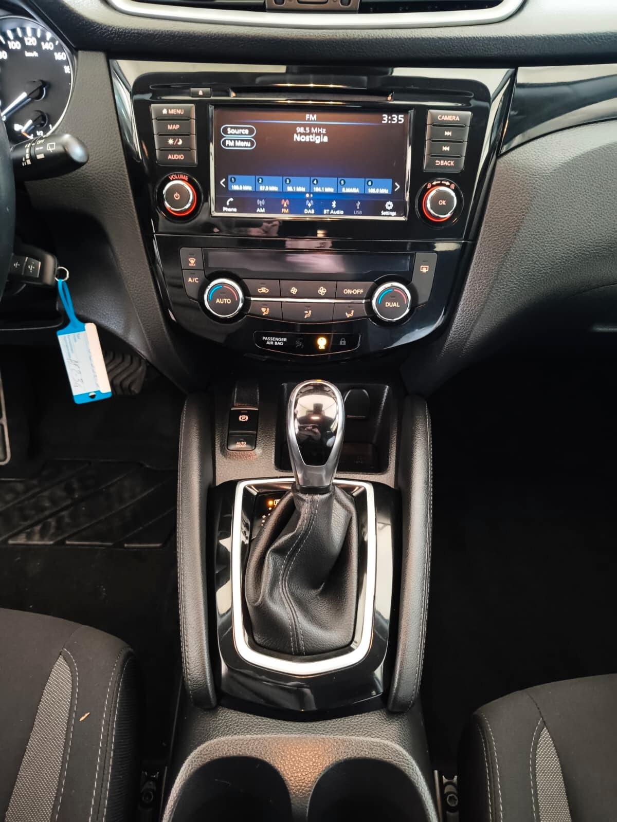 Nissan Qashqai 1.3 DIG-T 160 CV DCT Business