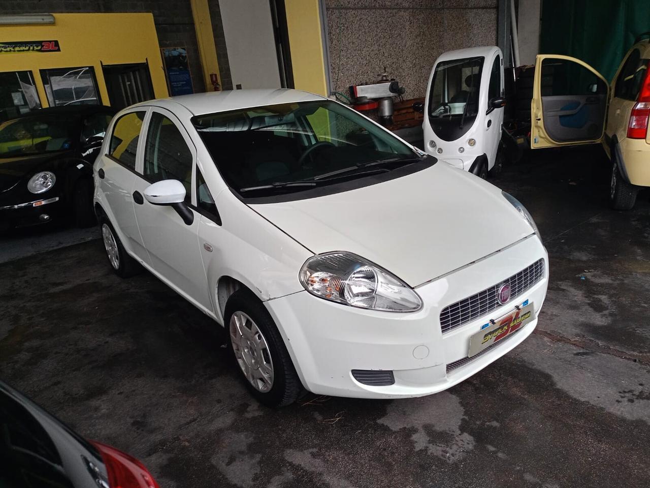 Fiat Grande Punto 1.4 5 porte Actual Natural Power