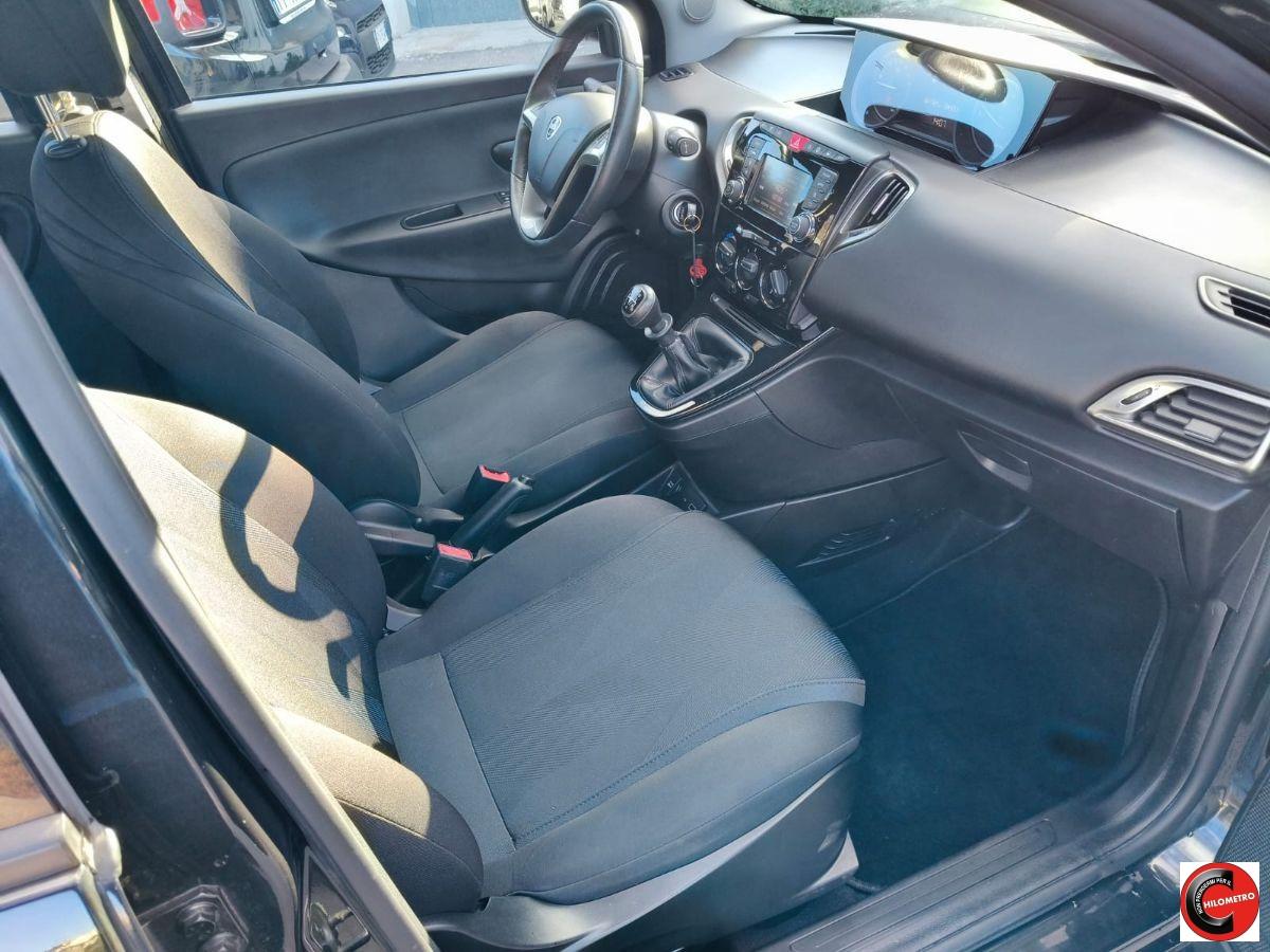 LANCIA Ypsilon 1.2 69 CV 5p. GPL