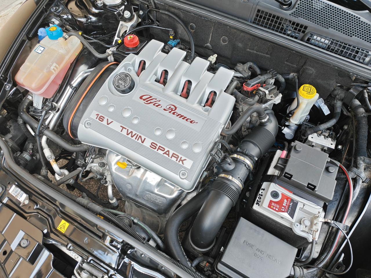 Alfa Romeo 147 1.6 BENZINA 120cv / 71.000km / Unipro