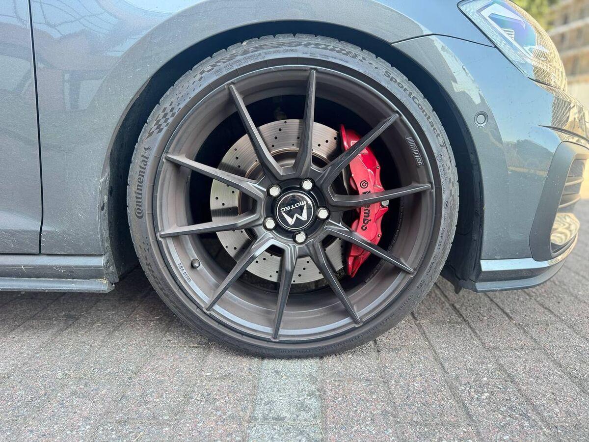 Volkswagen Golf 2.0 tsi Gti Performance 245cv dsg