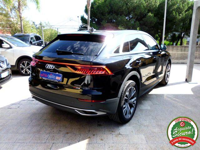 AUDI Q8 45 TDI quattro tiptronic Sport