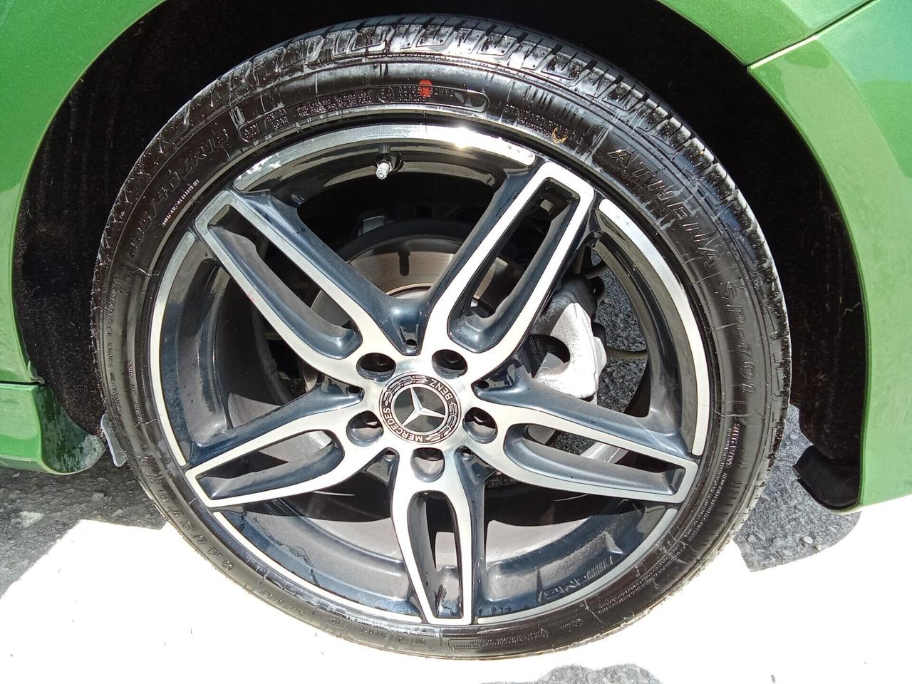 Mercedes-benz A 180 A 180 d AMG Automatic Premium