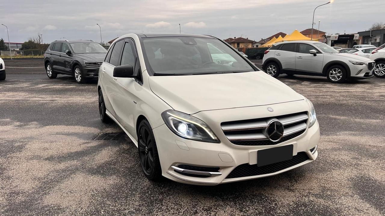 Mercedes-benz B 200 CDI Premium