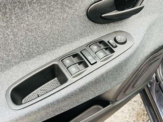 Lancia Ypsilon Ypsilon 1.0 firefly hybrid SUPER PROMO -1000 €