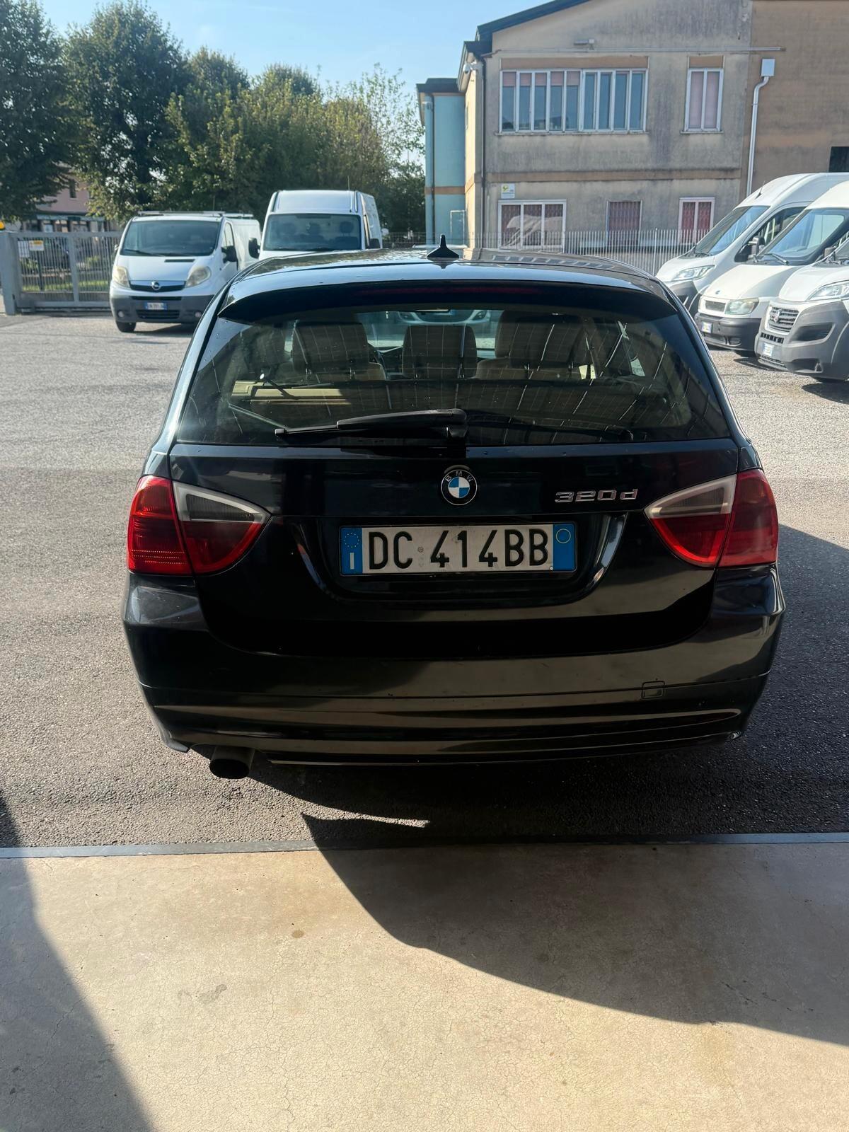 Bmw 320 320d cat Touring Eletta non funzionante