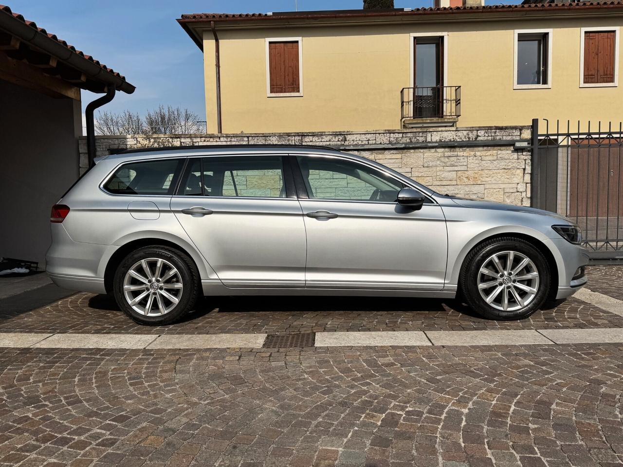 Volkswagen Passat Variant 2.0 TDI Comfortline 150cv