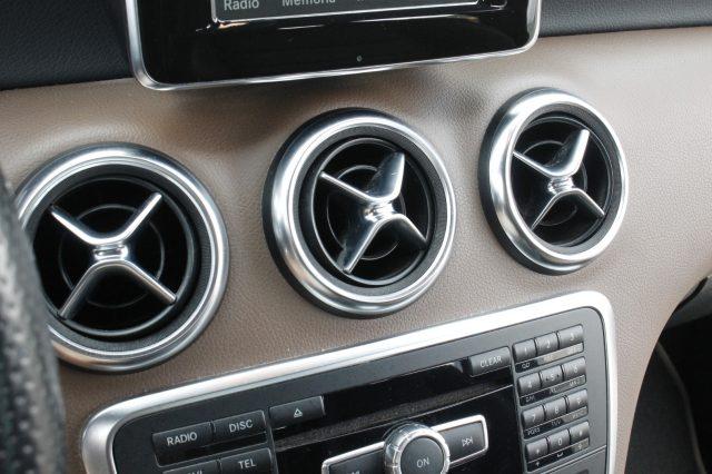 MERCEDES-BENZ A 200 d Automatic Premium PELLE/TELECAMERA