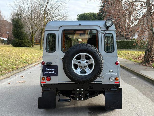 LAND ROVER Defender 90 2.2 SE TD4 Station Wagon UNICO PROPRIETARIO