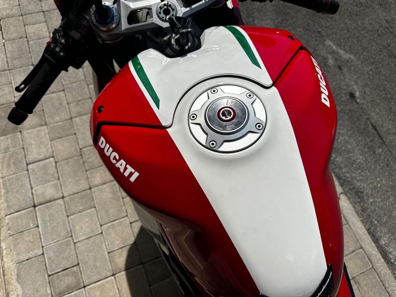 DUCATI PANIGALE V4 SPECIALE ACCESSORIATA 4000KM