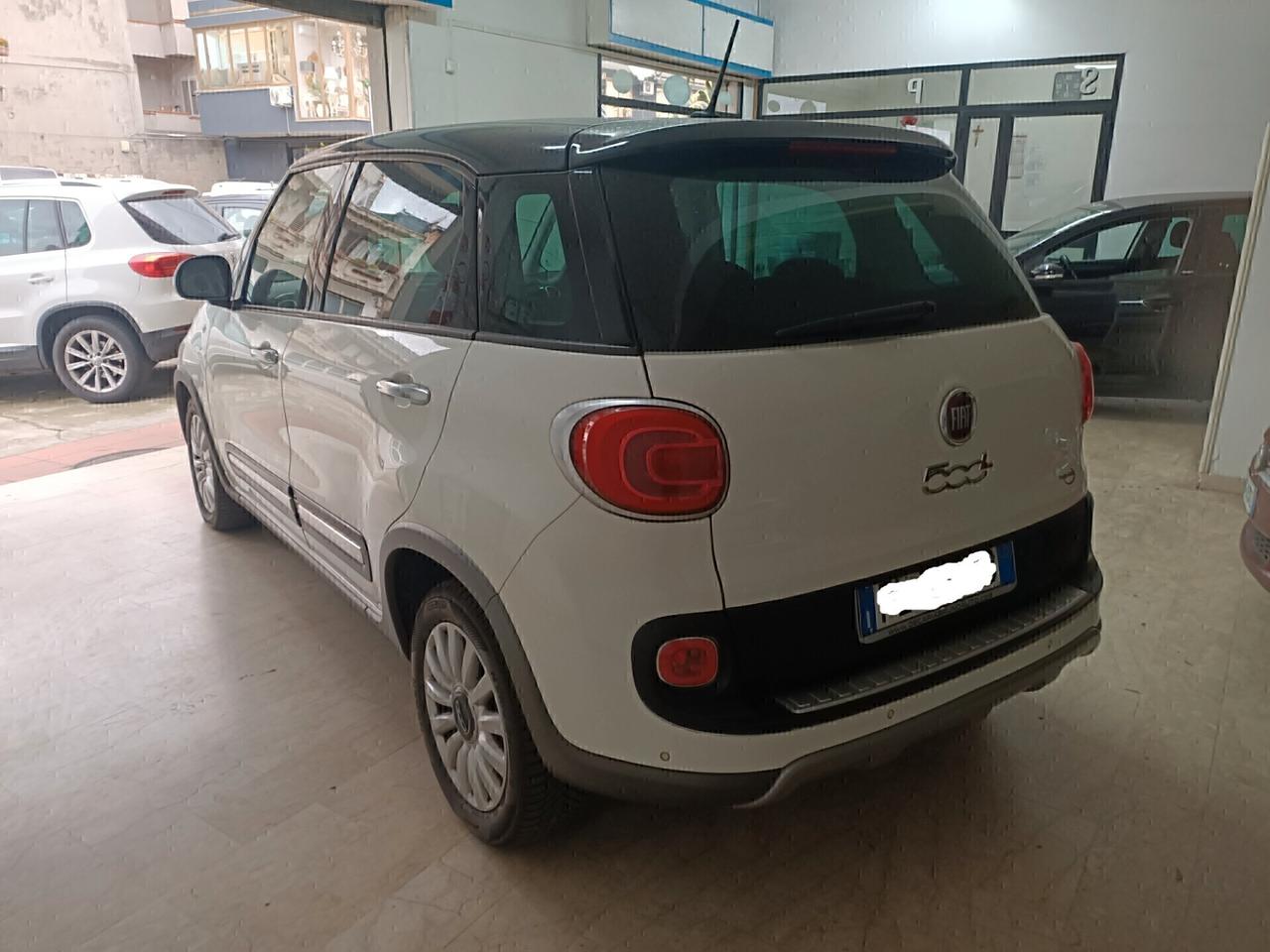 Fiat 500L 1.6 MJT 120CV Trekking navigatore grande trazione disinseribilePARI AL NUOVO 2016