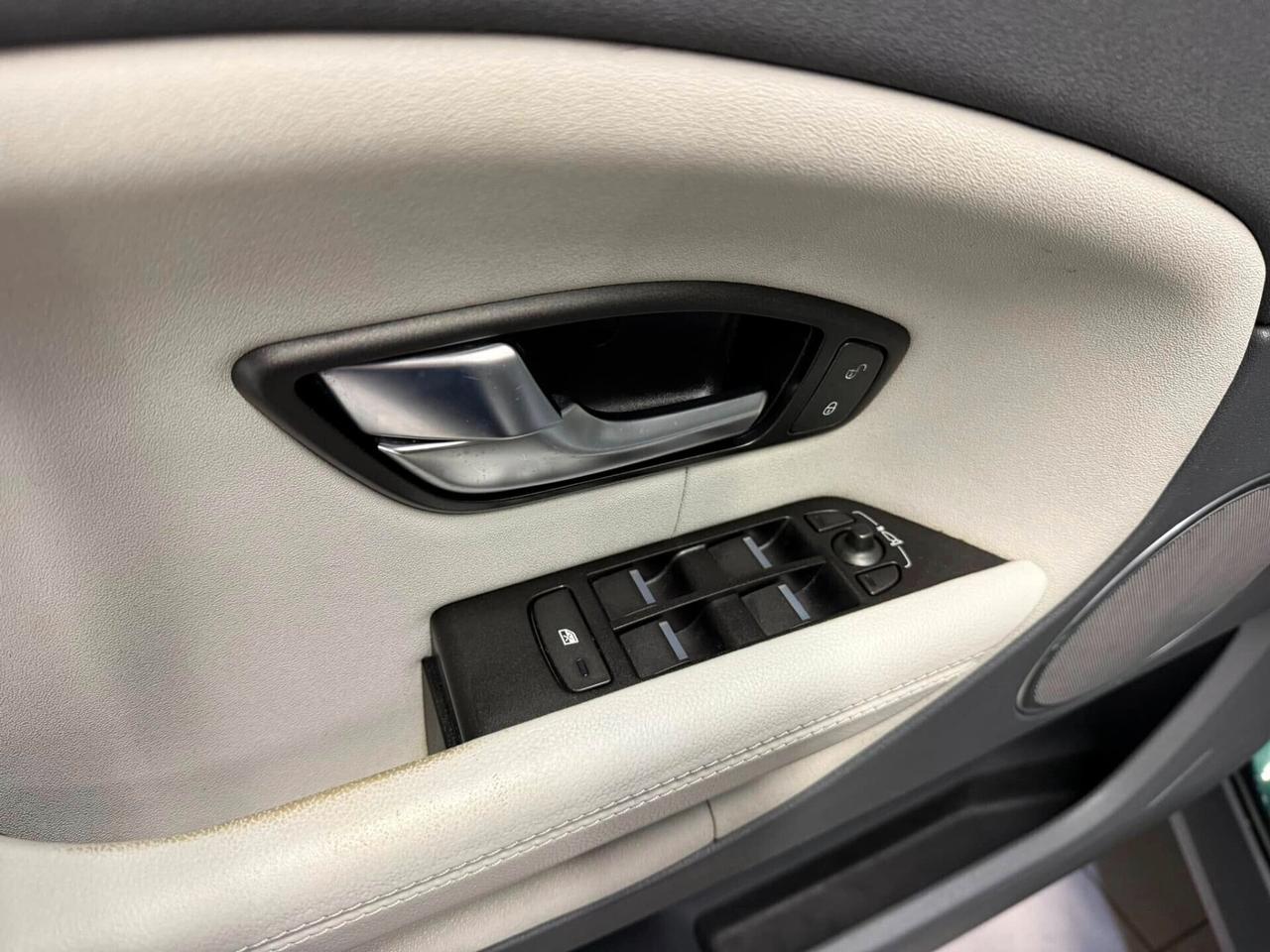 Land Rover Range Evoque 2.0 TD4 150 CV 5p.