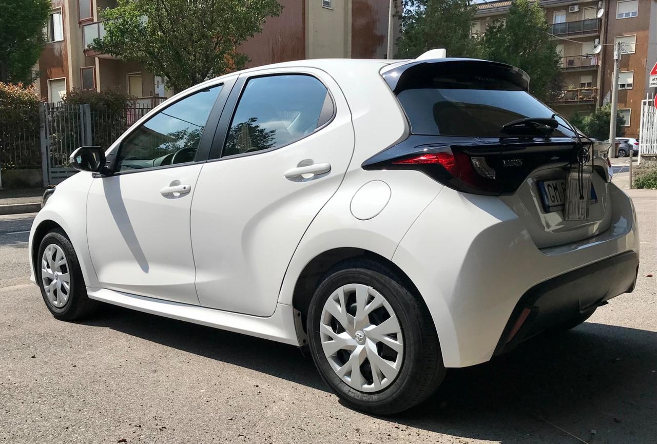 Toyota Yaris 1.5 Hybrid 5 porte Bellissima