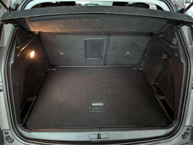 Peugeot 3008 3008 II 2021 1.5 bluehdi s&s 131CV EAT8