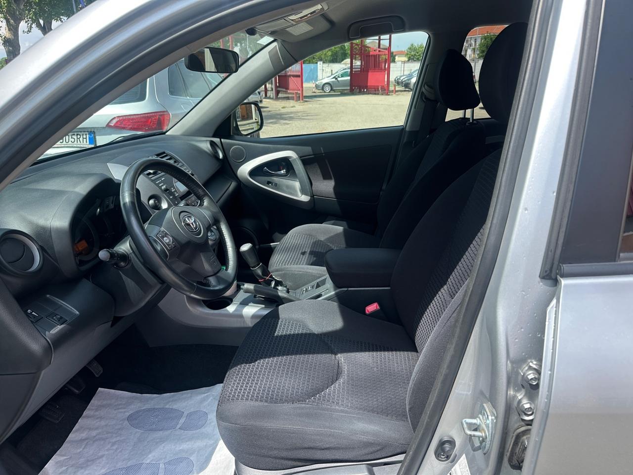 Toyota RAV 4 RAV4 Crossover 2.0 MultidriveS Sol