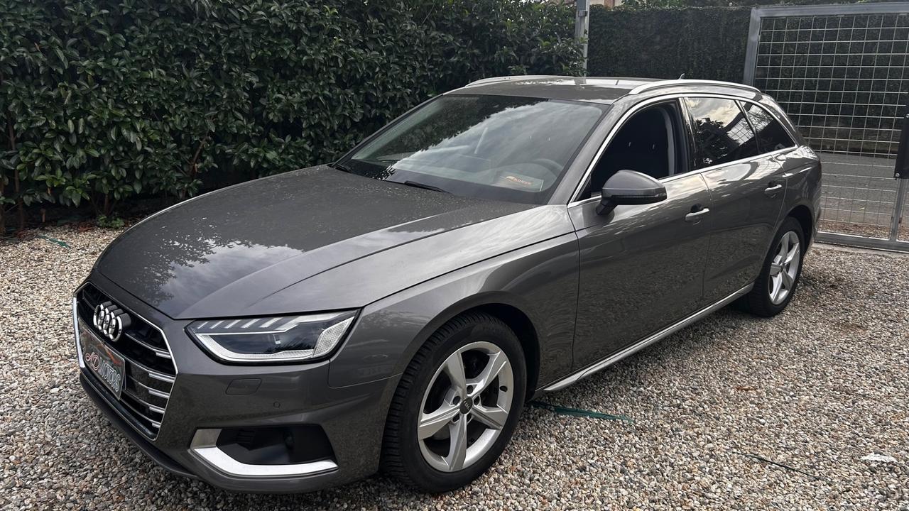 Audi A4 Avant 35 TDI/163 CV S tronic