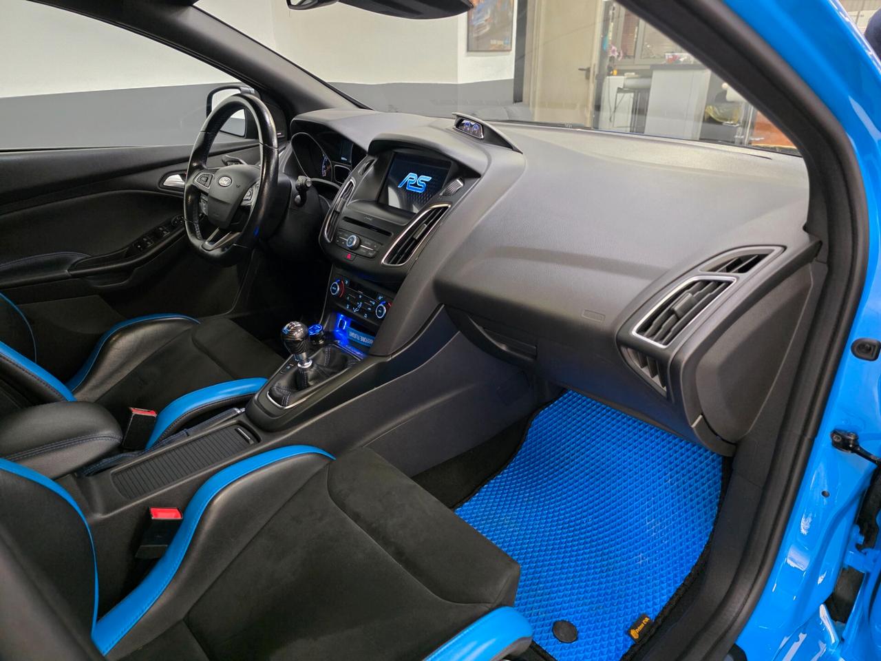 Ford Focus 2.3 350 CV AWD RS Track Edition