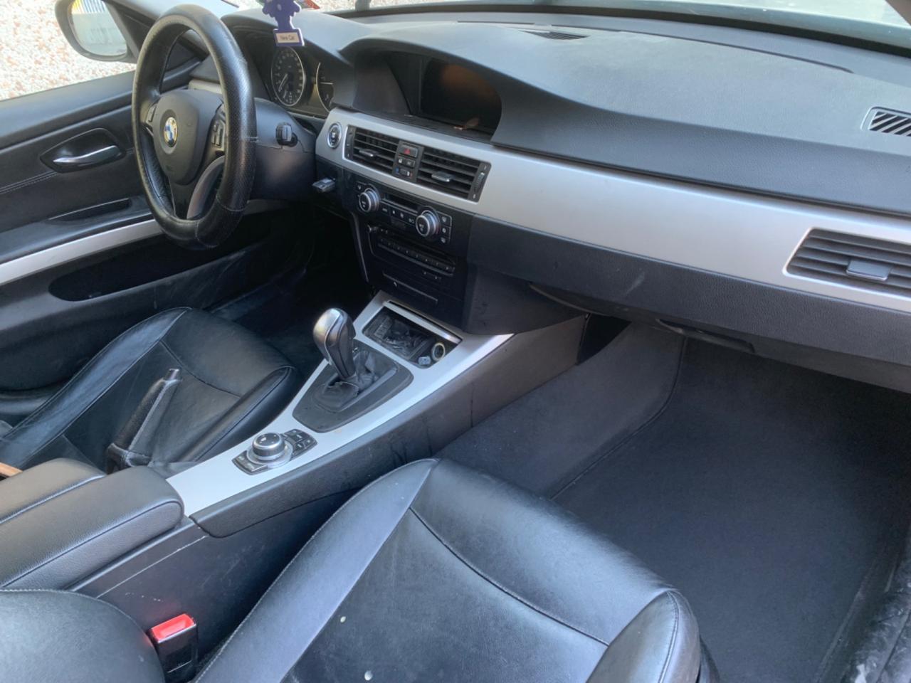 Bmw 320 320d cat Touring Attiva