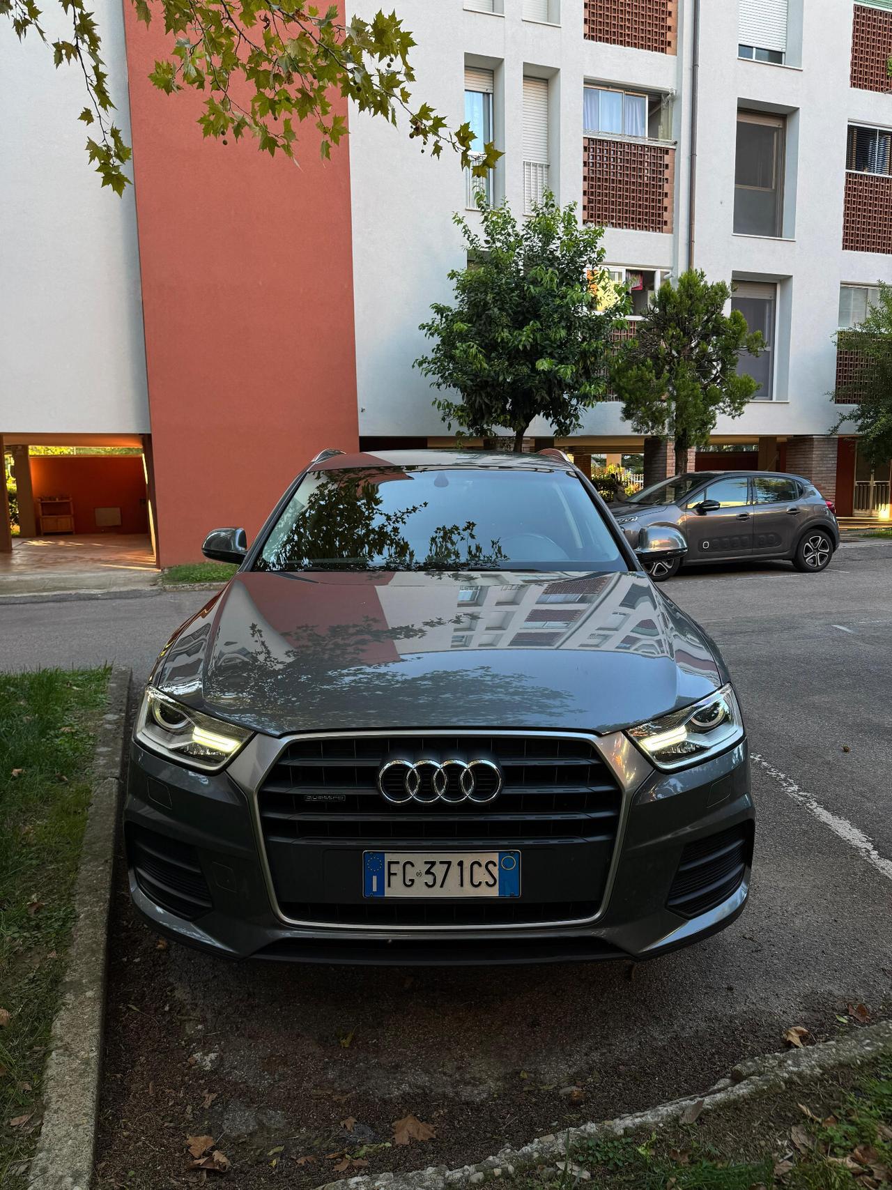 Audi Q3 2.0 TDI 150 CV quattro Business