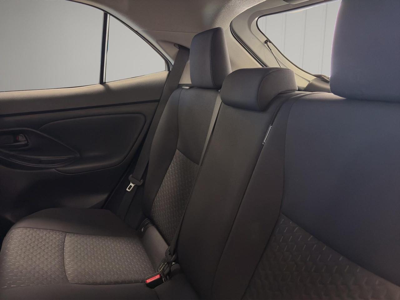 Toyota Yaris Cross 1.5h Active fwd 116cv e-cvt