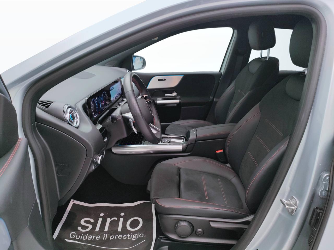 Mercedes-Benz Classe B - W247 2023 - B 180 d AMG Line Advanced Plus auto