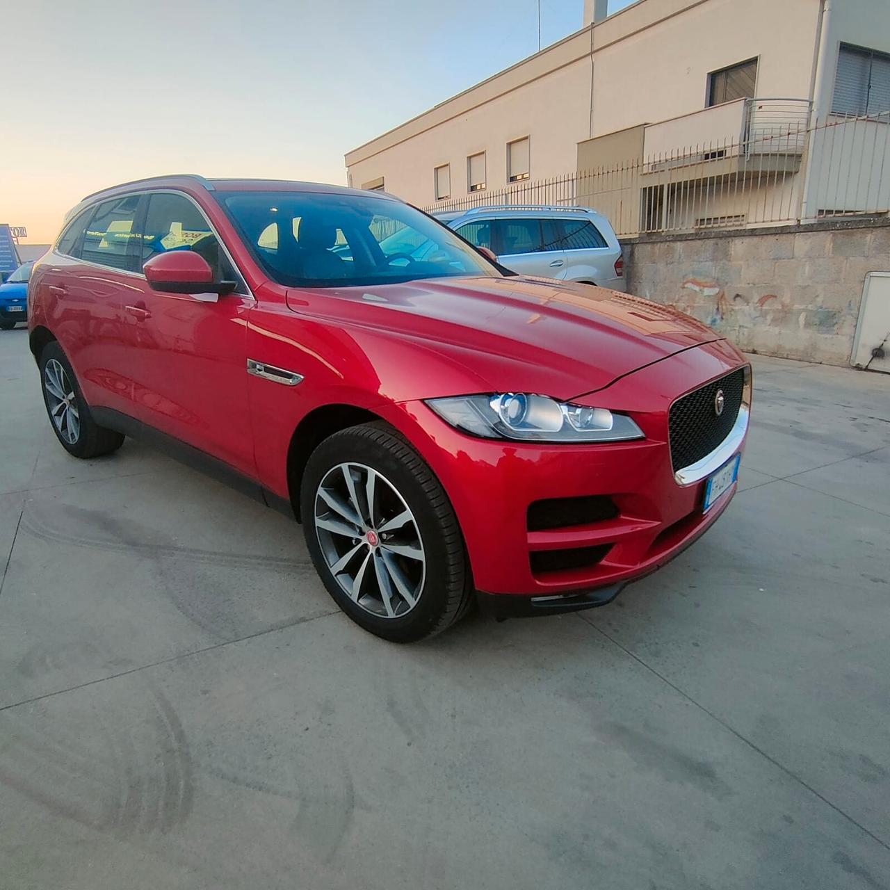 Jaguar F-Pace 2.0 D 180 CV AWD aut. Prestige