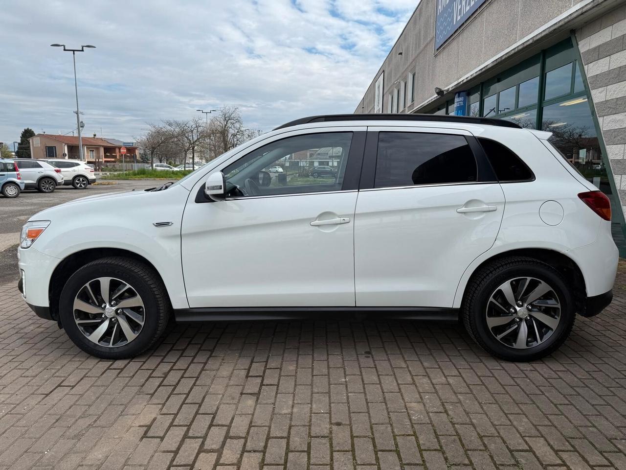 Mitsubishi ASX 1.8 DI-D 150 CV 4WD Intense Panoramic