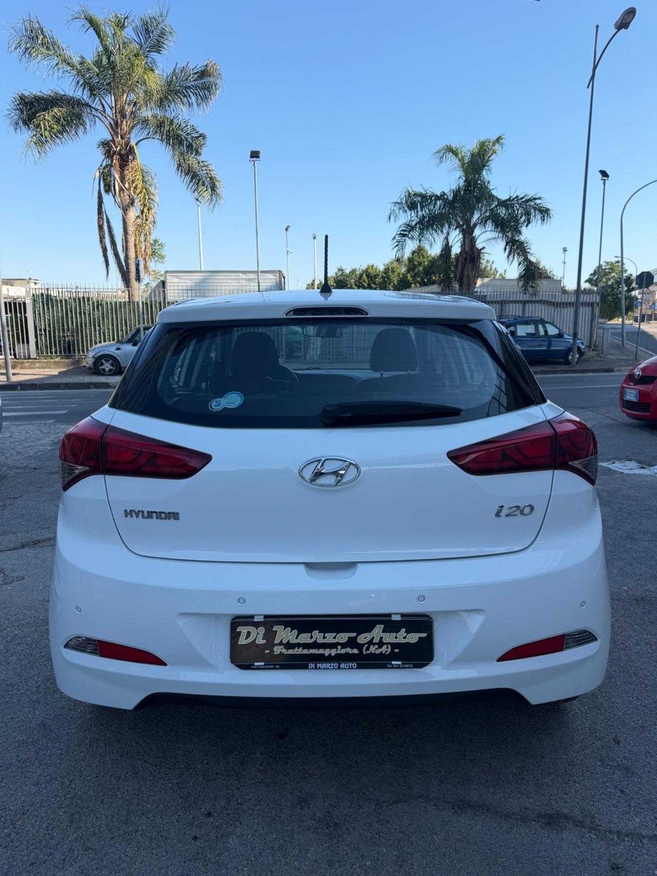 Hyundai i20 Coupé 1.2 3 porte Login