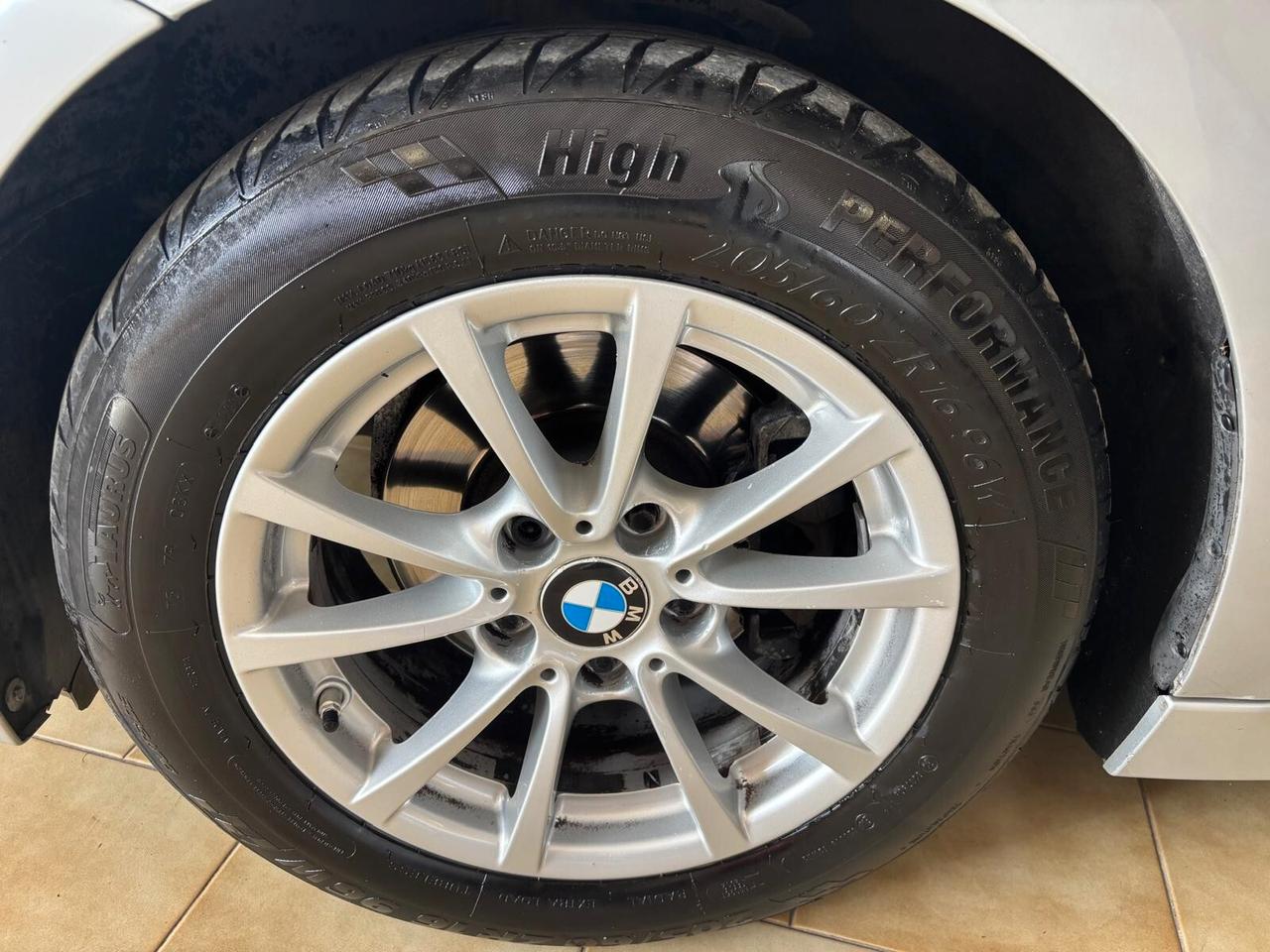 BMW 318 ANNO 2015 DS 2.0 CV 150 CAMBIO AUTOMATICO KM 196 MILA