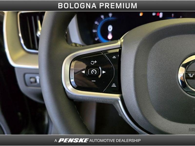 Volvo XC60 XC60 B4 (d) AWD Geartronic R-design
