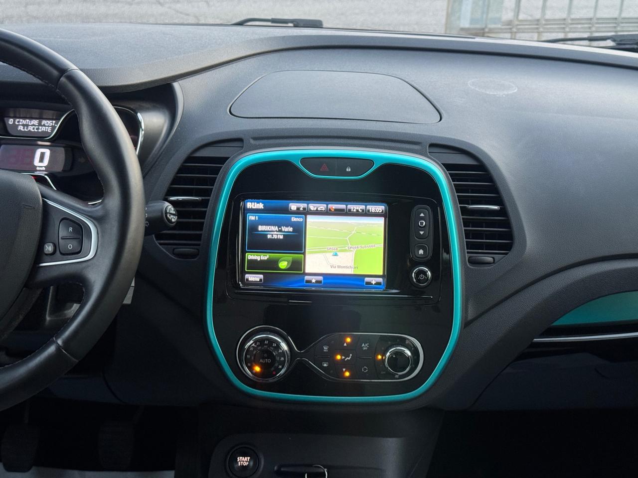 Renault Captur 0.9 tce Intens (energy r-link) 90cv E6