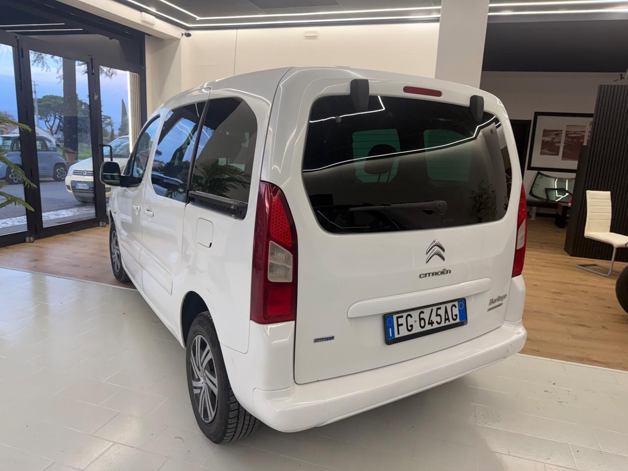 Peugeot Partner Tepee BlueHDi 100 Active