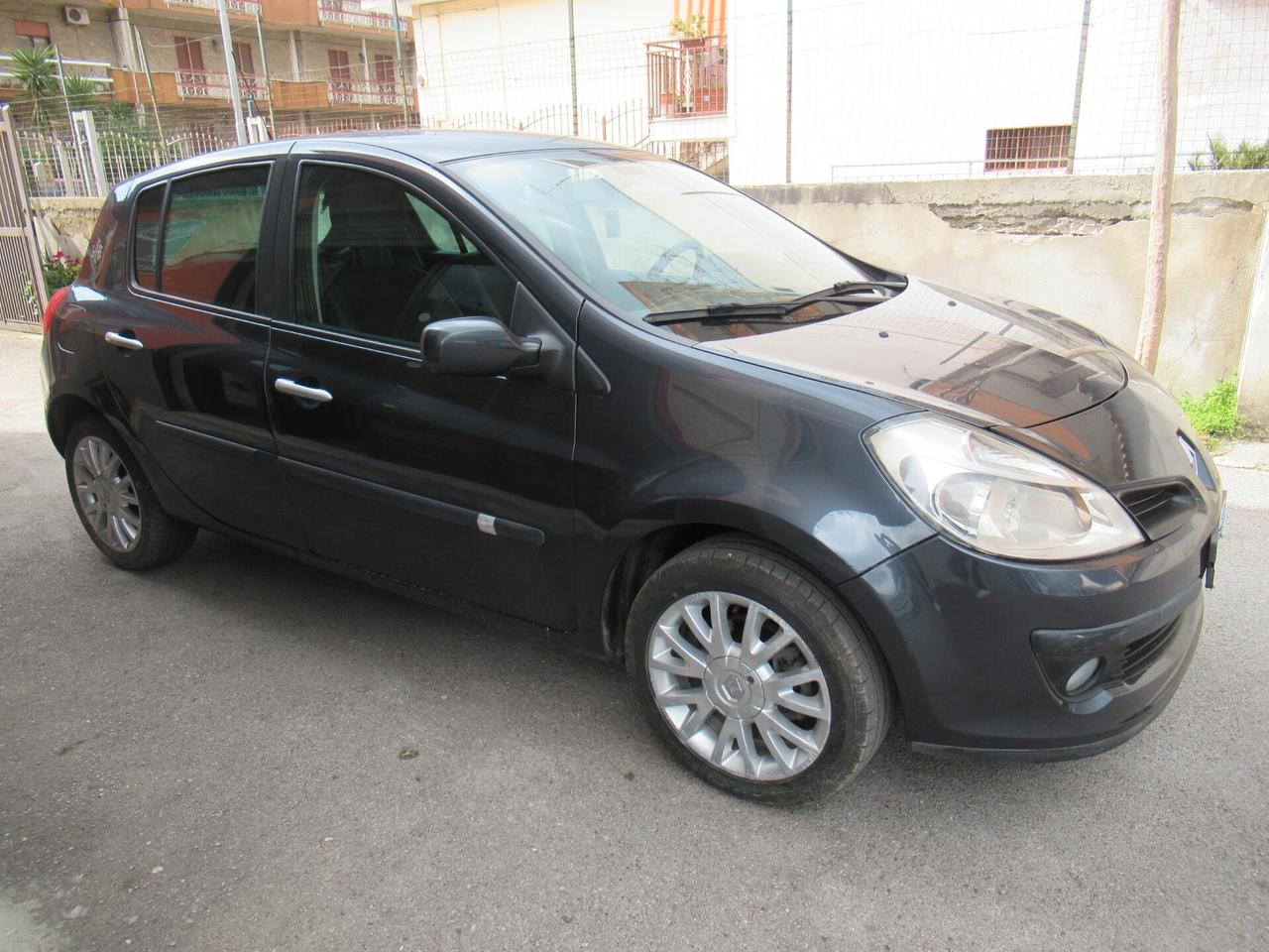 Renault Clio 1.5 dCi 85CV 5 porte Le Iene